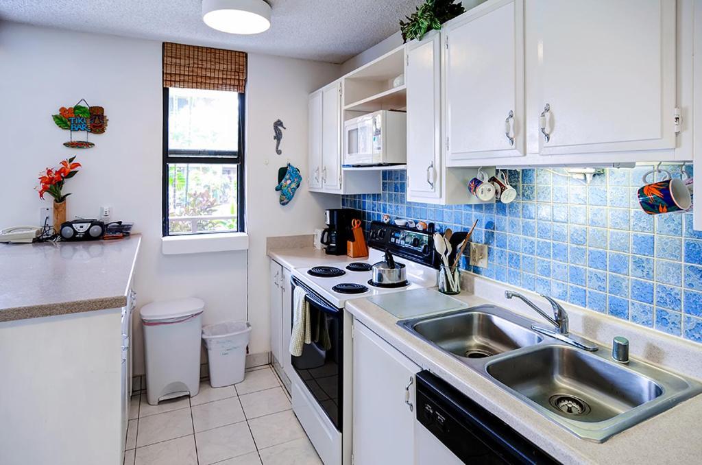 Oceanview Kailua-Kona Condo With Private Balcony! Bagian luar foto